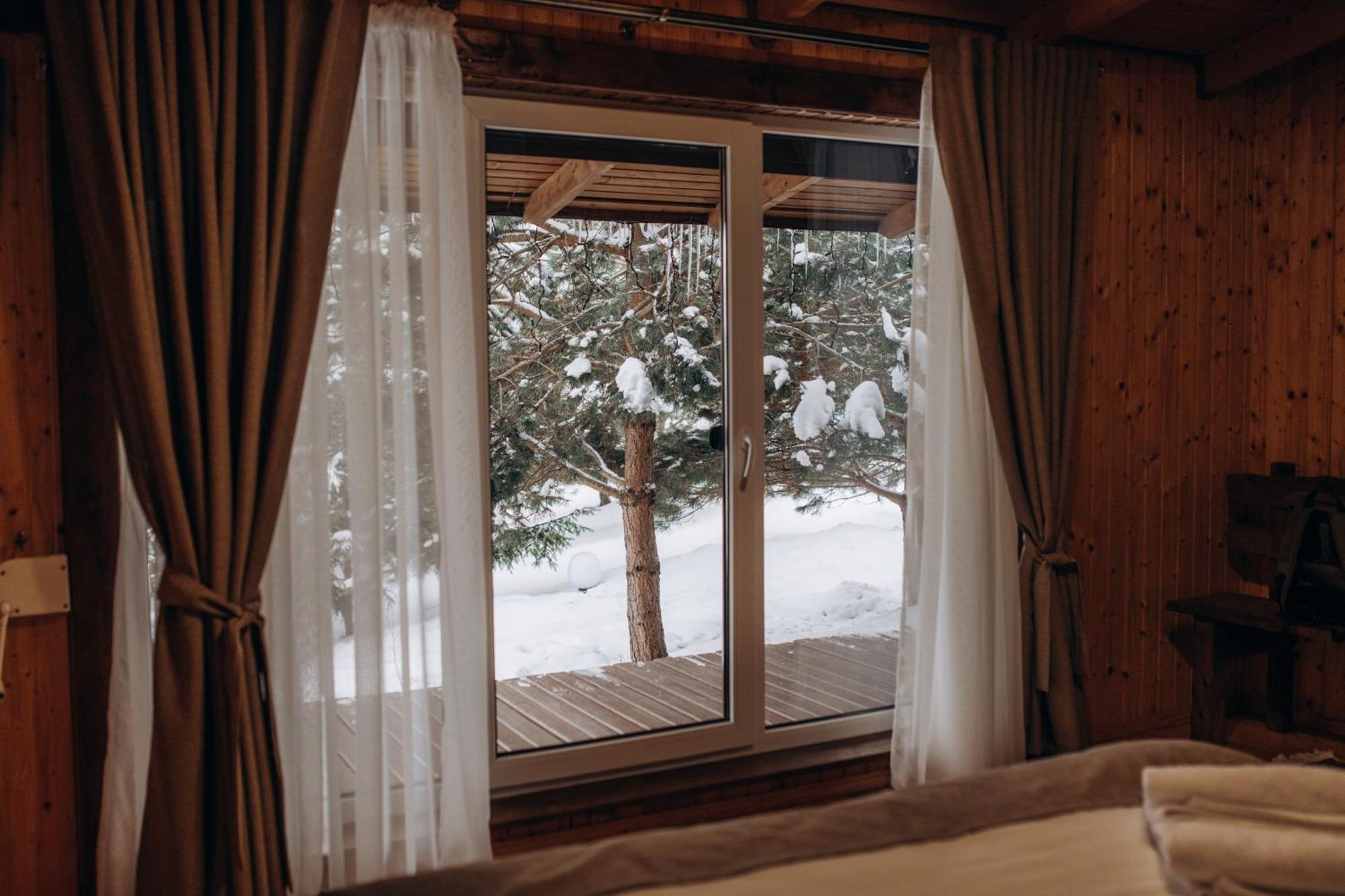 Dolyna Mykolaya Villa Myhove Oda fotoğraf